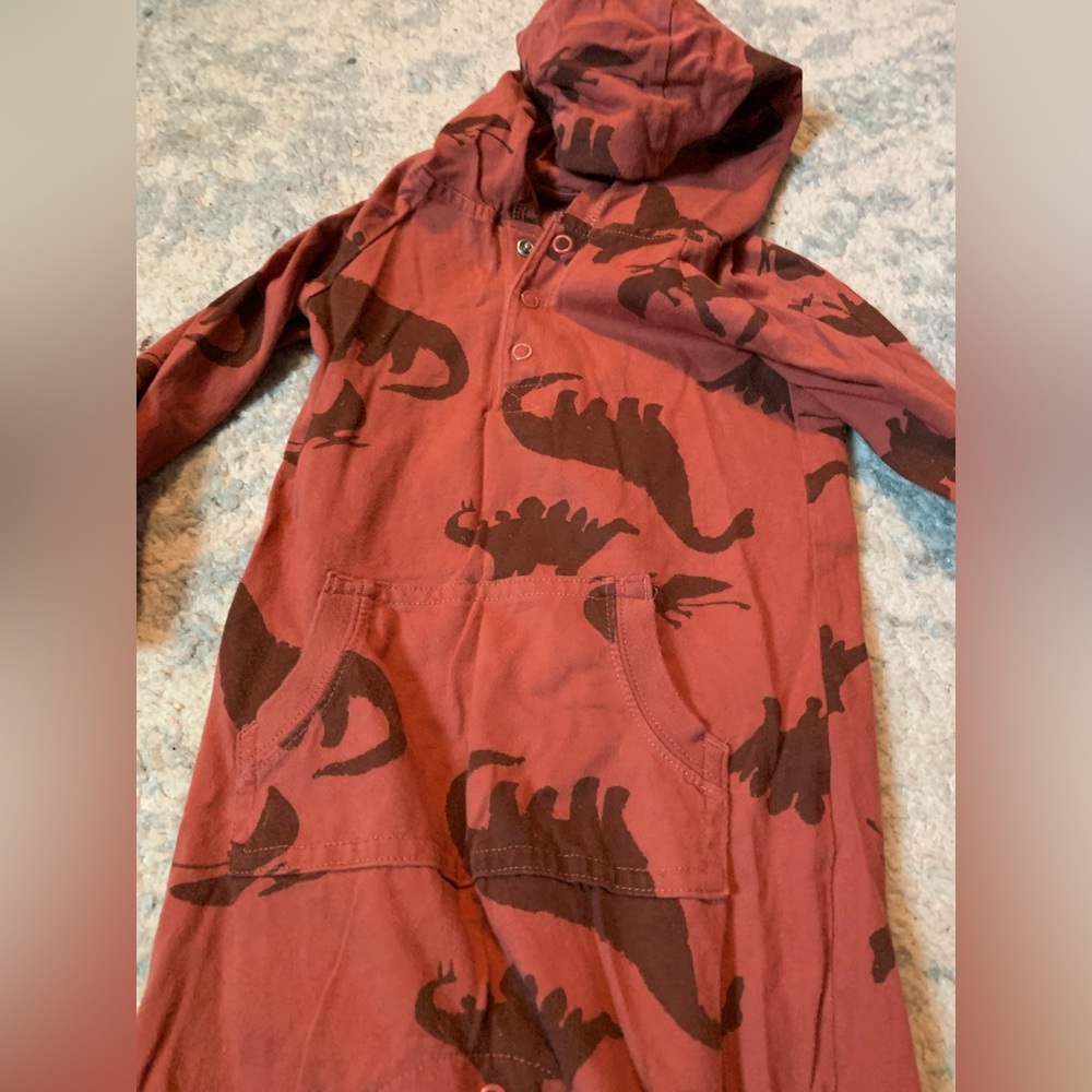 2 carters rompers - Picture 8 of 13
